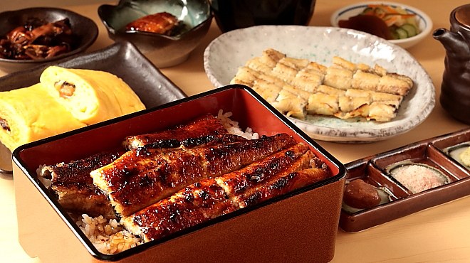 うな重と鰻料理